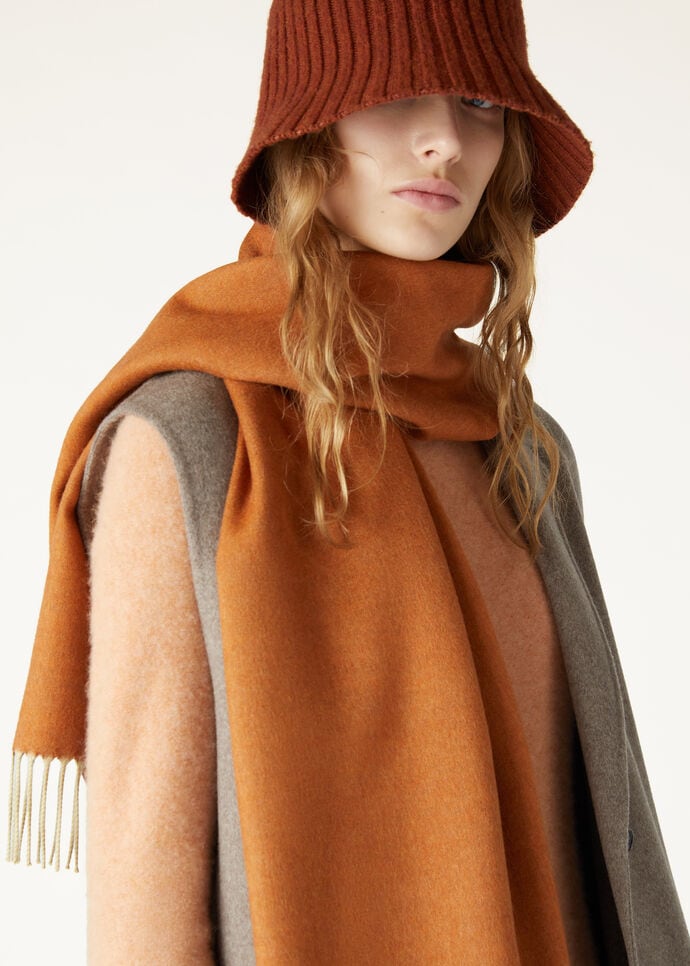 Two-Tone Scarf