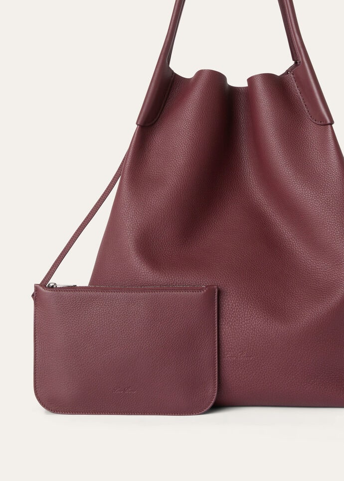 BALE HOBO EXTRA LARGE TENDER CALF_FAO4831_Q09S_NR_8