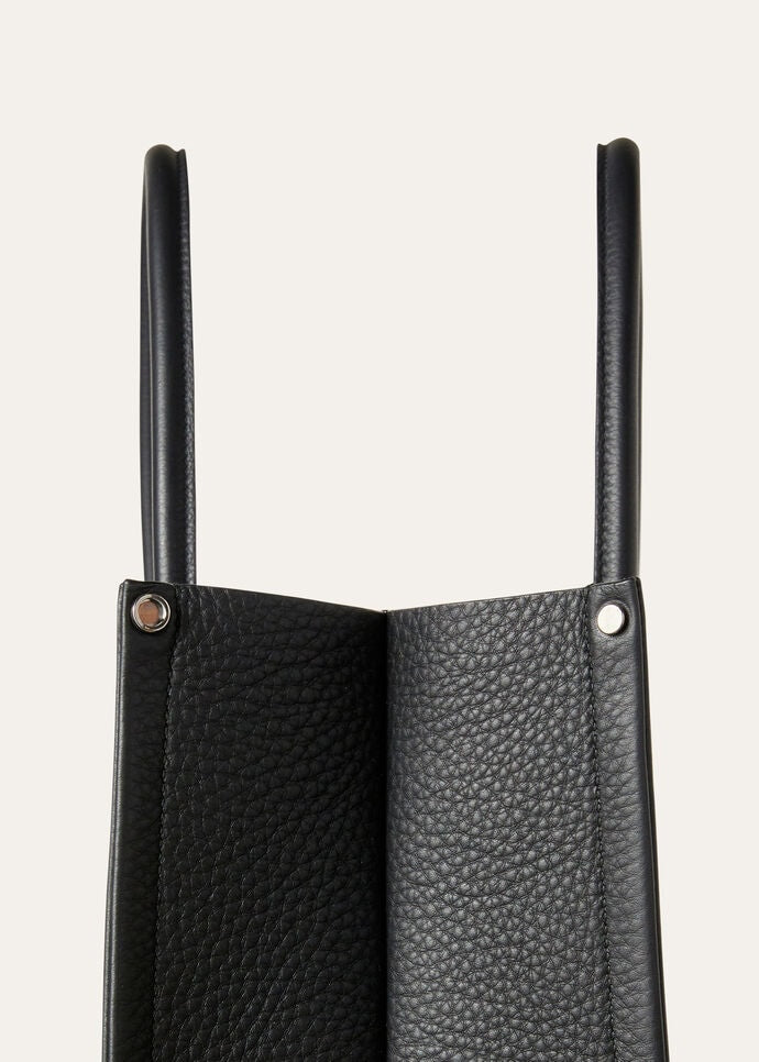 BEAM TOTE SMALL TENDER CALF_FAO4357_804M_NR_4